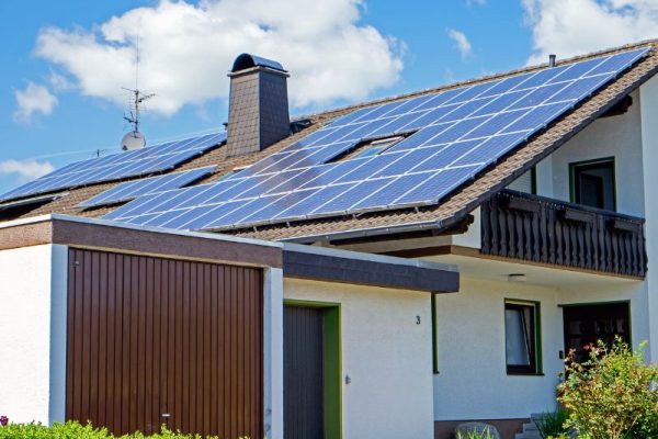 פאנלים סולאריים לבית