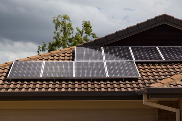 פרגולה סולארית