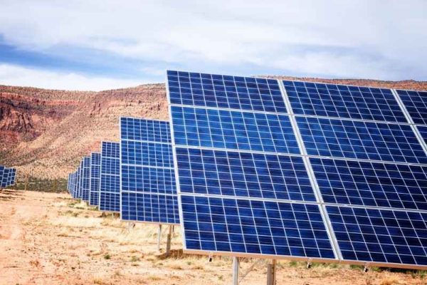 מערכות סולאריות בבקעה